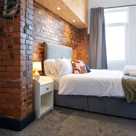 The Kingsway- 2 Bedroom Central Swansea Apartments By Stayright Exterior foto